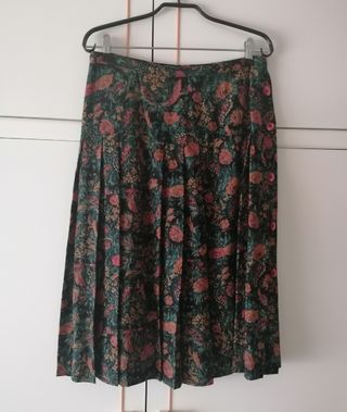 Falda midi vintage floral tablas