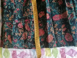 Falda midi vintage floral tablas