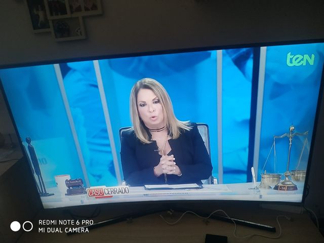 TV Samsung 65" Curvada Smart