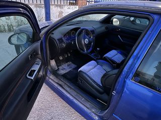 Volkswagen Golf vr6 2004