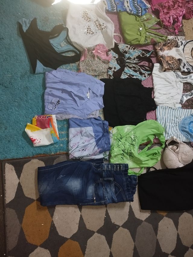 Lote ropa mujer SM multicolor