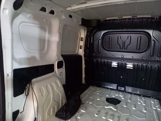 Fiat Doblò CARGO FURGÓN BASE PLUS 1.3 MJET 70KW