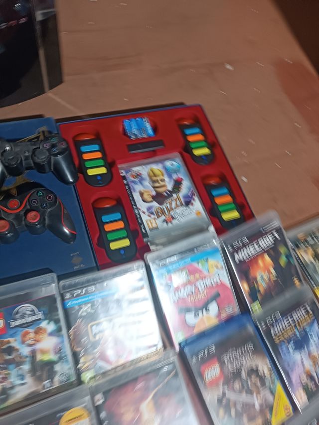 PS3 (PlayStation 3) + 20 juegos