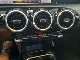Mercedes Clase A 200 Business Solution (EU6d-TEMP)
