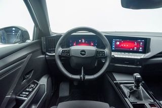 Opel Astra GS 1.2T XHT 130 CV 5P