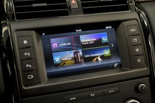 Land-Rover Discovery   3.0 TD6 190kW 258CV SE Auto