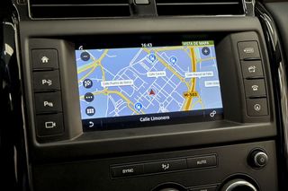 Land-Rover Discovery   3.0 TD6 190kW 258CV SE Auto