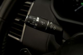 Land-Rover Discovery   3.0 TD6 190kW 258CV SE Auto