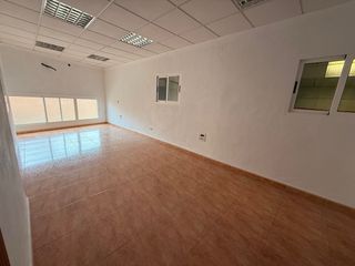 Nave industrial - 675m² - Castalla.