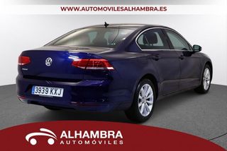 Volkswagen PASSAT 1.6 TDI 88KW DSG ADVANCE 4P