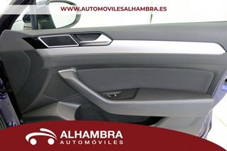 Volkswagen PASSAT 1.6 TDI 88KW DSG ADVANCE 4P