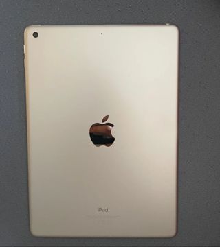 iPad 6ª generación y Apple pen 1 generación