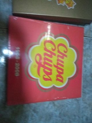 Chupa Chups 50 Años libro esta en ingles