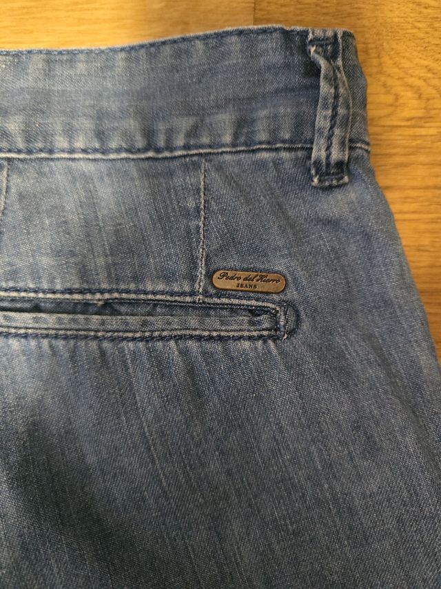 Pantalón vaquero Pedro del Hierro .