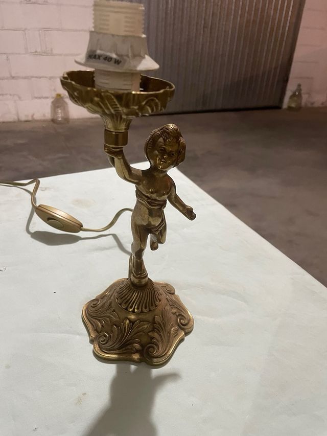 Lampada in stile antico bronzo