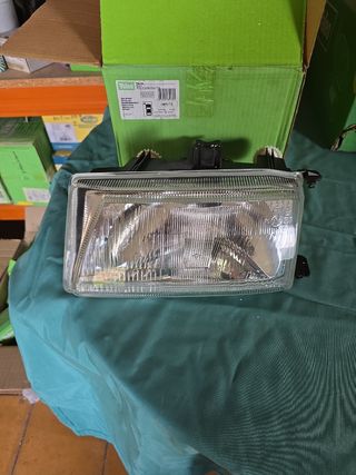 Faro Seat Ibiza/Cordoba 93-97