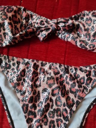 Bikini leopardo marrón y rosa