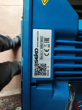 Bomba dosificadora PH o  Cloro SEKO AKL 803 nuev