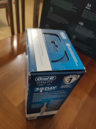 Oral-B elettrico nuovo in confezione mai aperta