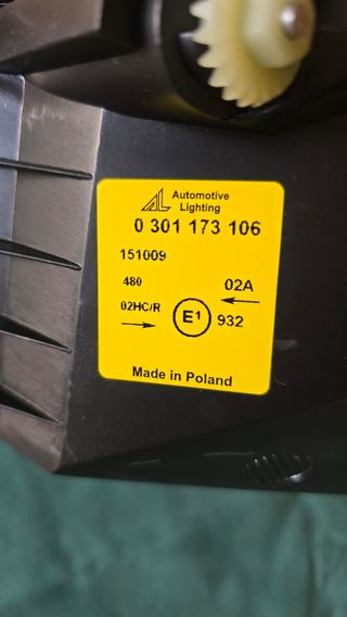 Faro Ford Fiesta IV (96-02) - Derecho