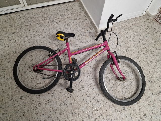 BICICLETA NIÑA 20" X 1,90