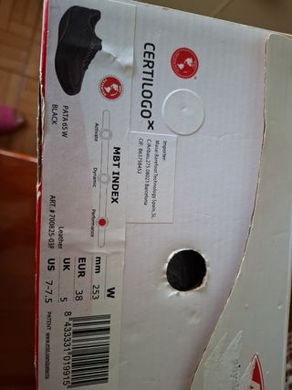 Zapatos MBT mujer negros