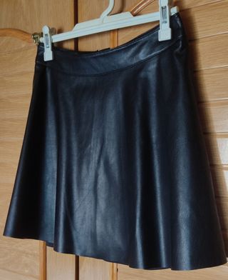 Mini Falda Negra Bershka Polipiel