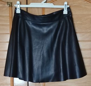 Mini Falda Negra Bershka Polipiel