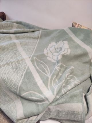 Manta reversible lana -  verde 