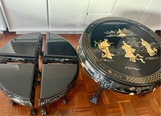 Mesa y 4 taburetes orientales