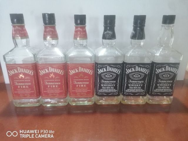 Botellas Vacías Decorativas