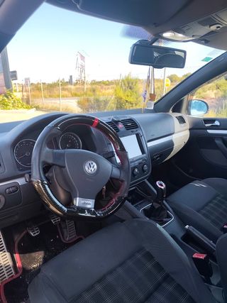 Volkswagen Golf 2005