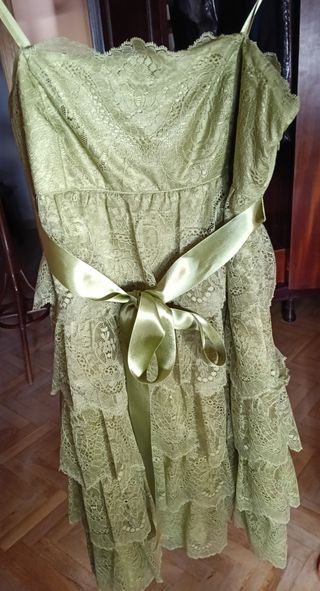Vestido fiesta verde oliva