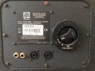 Ampeg SVT410HE: Baffle de bajo 500W