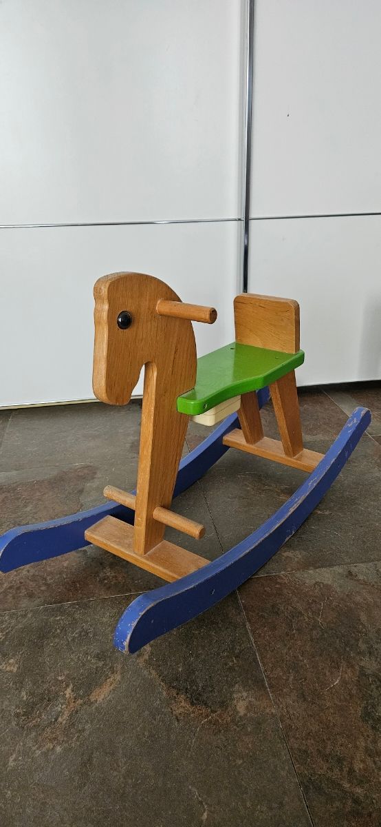 Caballito balancín madera vintage