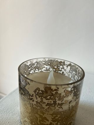 Vela LED dorada - Decorativa