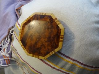 CAJA JOYERO OCTOGONAL DE MADERA Y RAIZ DE THUYA