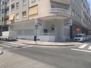 Oficina en venta en Playa del Cura en Torrevieja