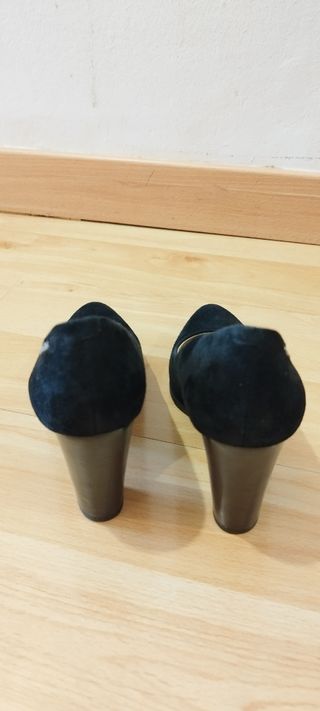 Zapatos tacón Calvin Klein negros