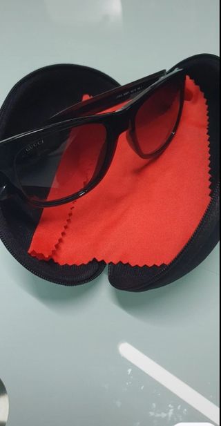 Occhiali da sole Gucci neri