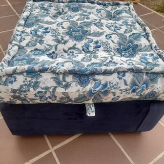 Puff almacenaje azul y blanco