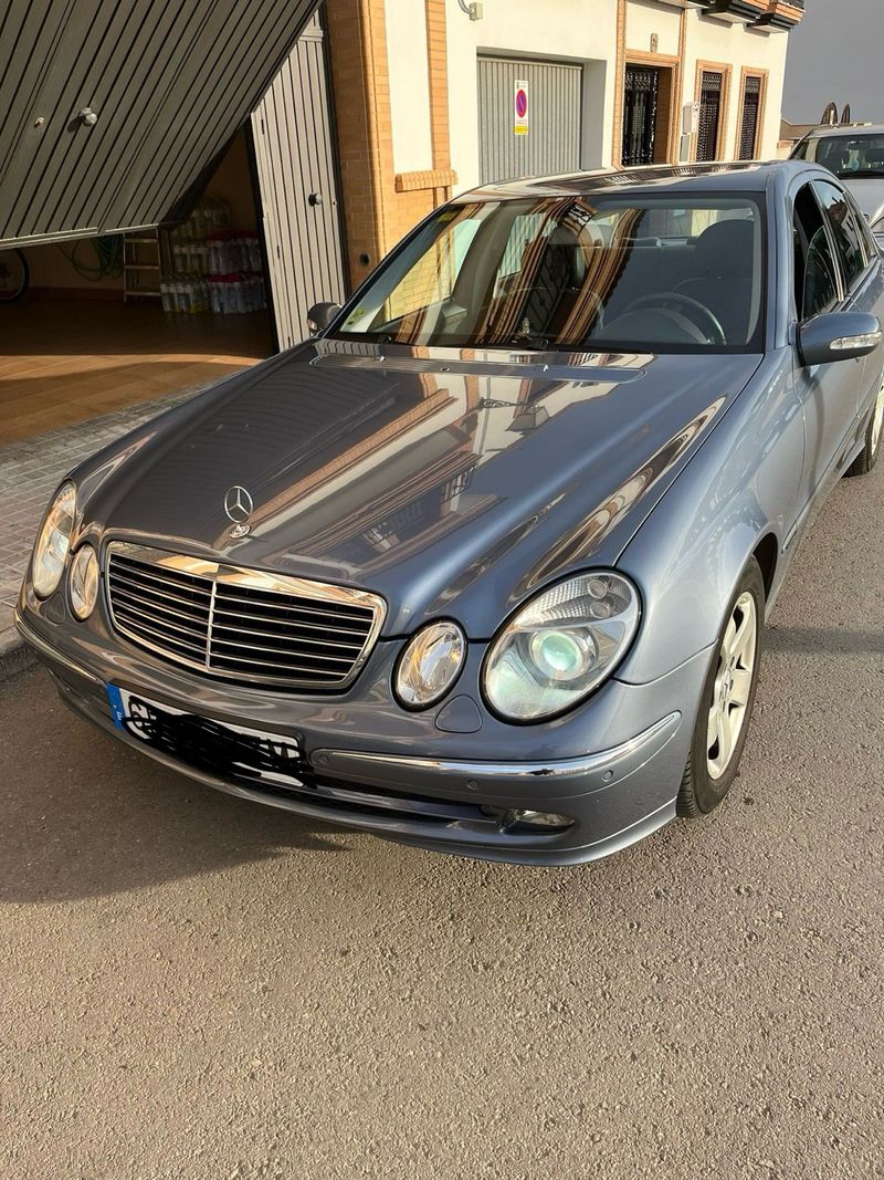 Mercedes-Benz Clase E 2006 - foto 1