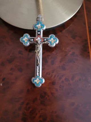 Crucifijo mosaico vintage de 10,3 X 5,2 cm.