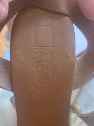 Alpargatas doradas cuña esparto