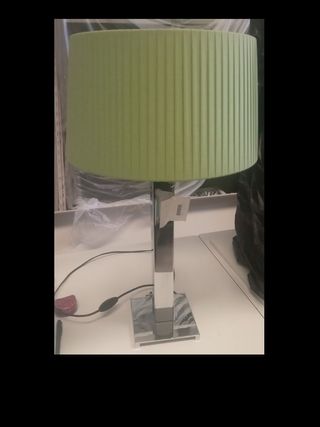 Pantalla de sobremesa grande