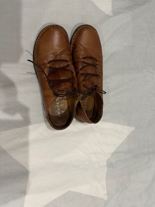 Zapatos Traveris marrones