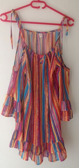 Lote M Vestidos y falda estampados