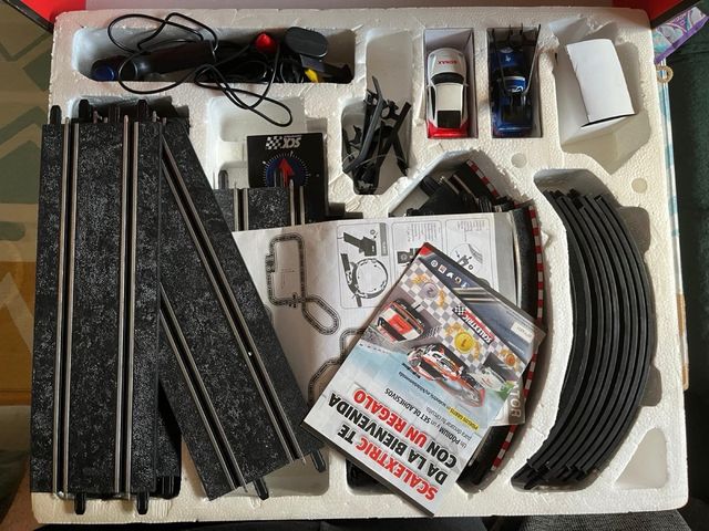 Scalextric Compact Loopinator 2 coches