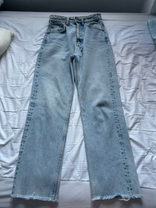 Vaqueros rectos Zara -talla 32