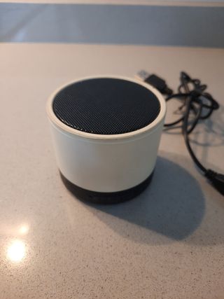 Altavoz Portátil SBL Beige